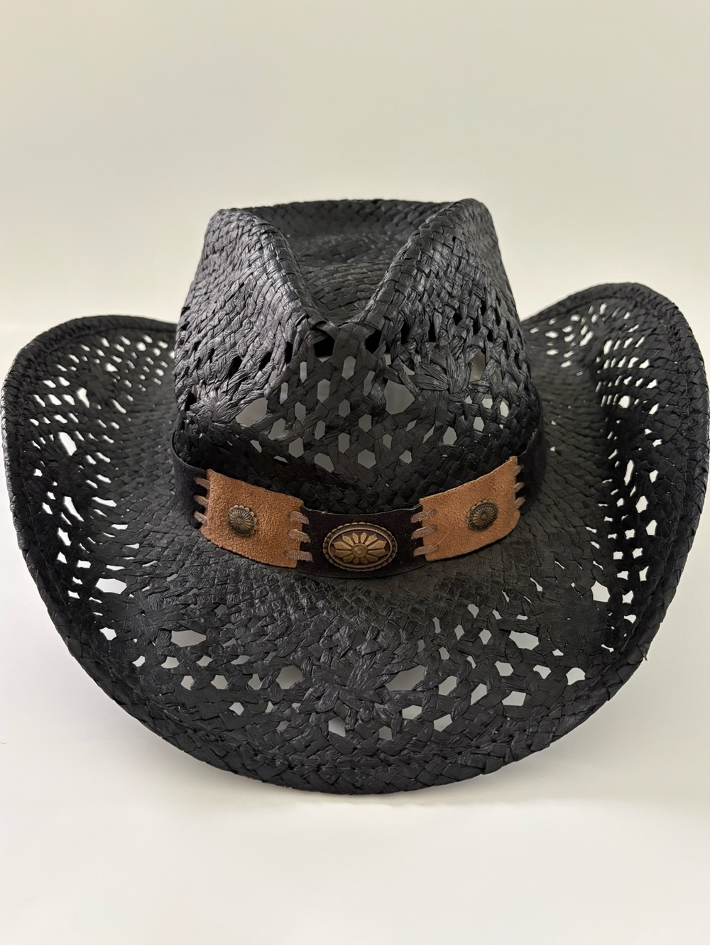 Bullhide pure country Toyo straw cowgirl hat black large 3 1/2 inch brim